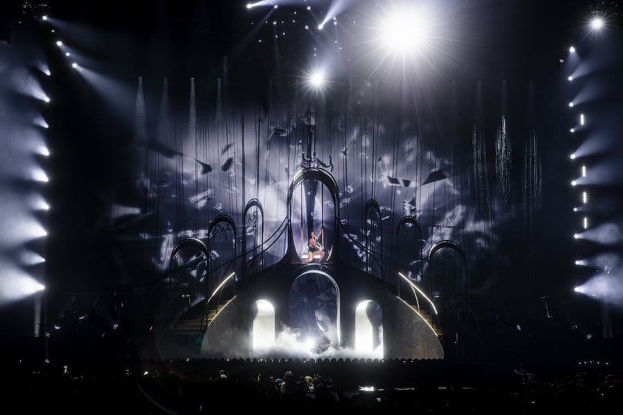 Still from the Laufey tour