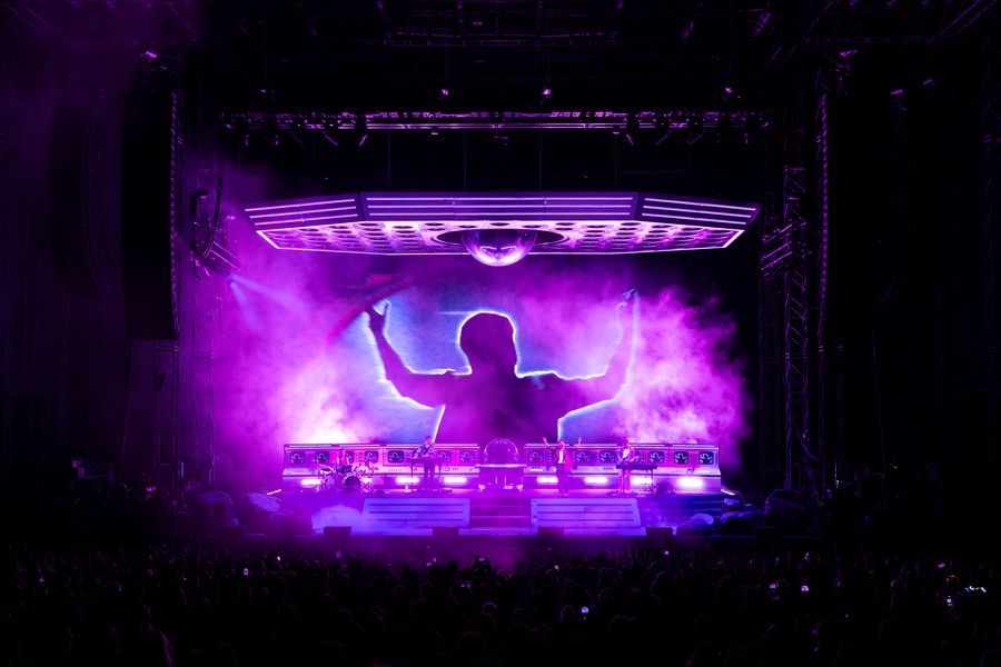 Wide shot of the stage